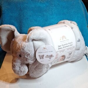 Elephant Cuddle Pal & Blanket Set by Manhattan Baby NEW